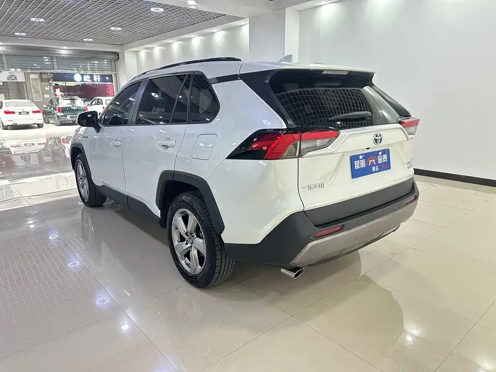 Toyota RAV4 2021 из CN, фото 5
