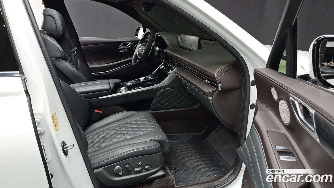 Genesis GV80 — фото 10