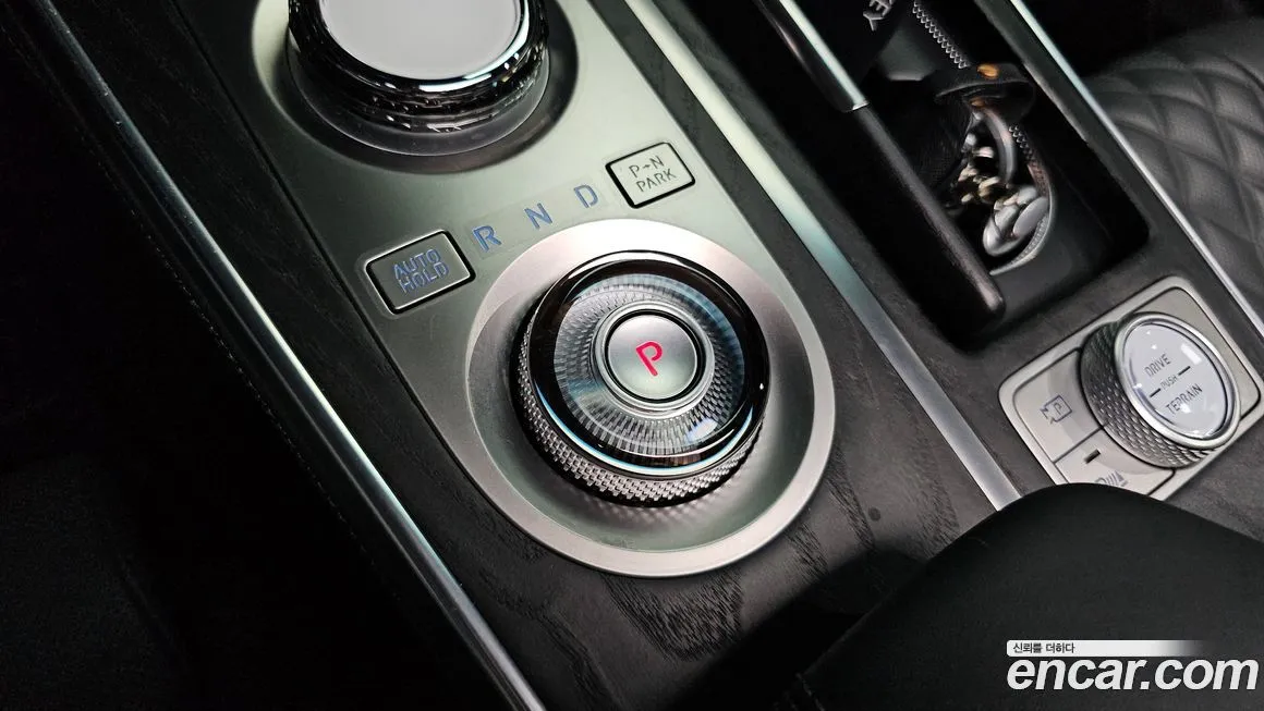 Genesis GV80 — фото 9