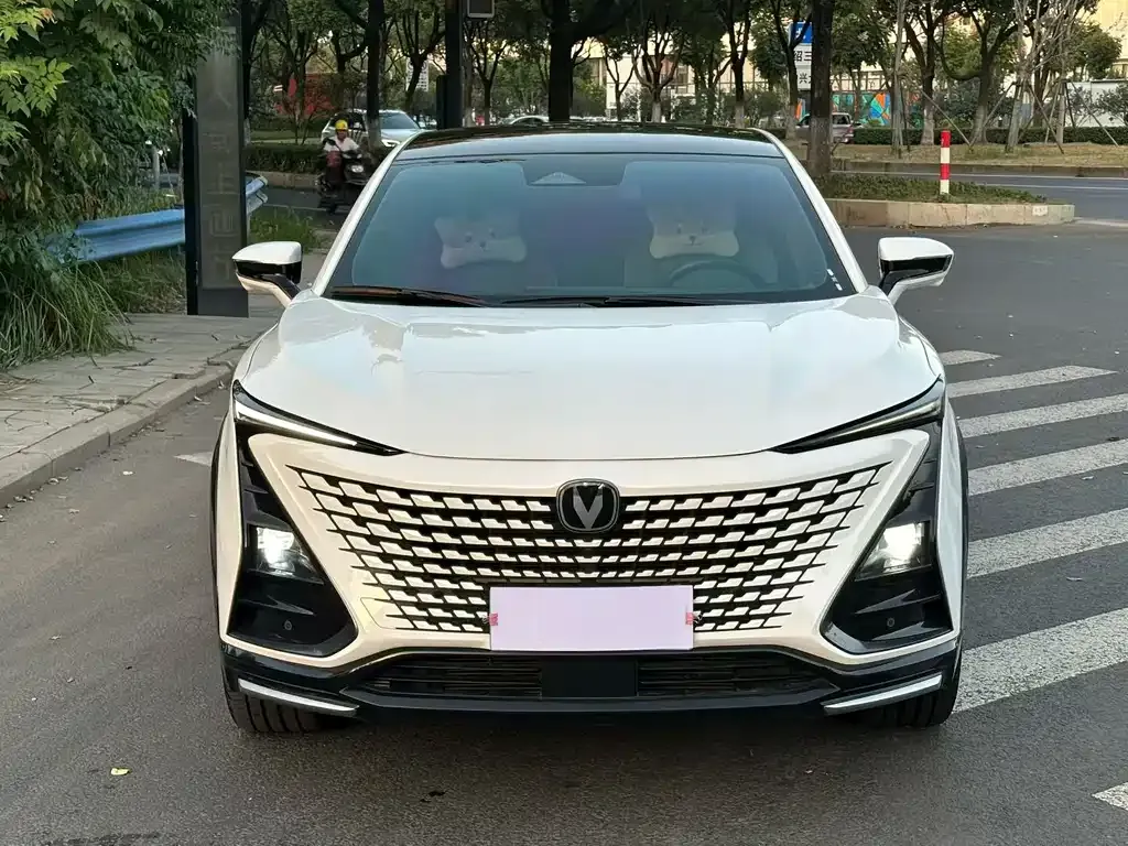 Changan UNI-T 2023 из CN, фото 2