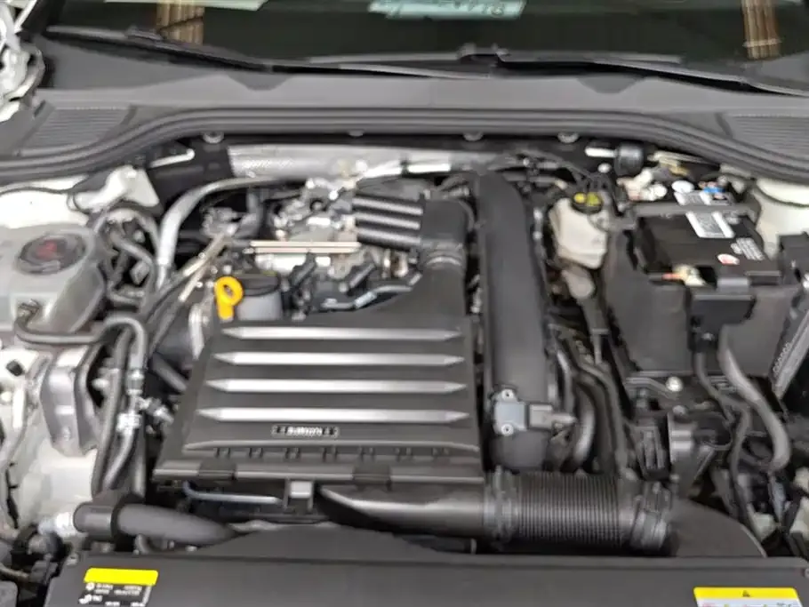 Volkswagen Golf 2021 из CN, фото 10