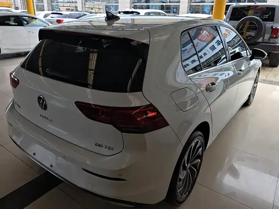 Volkswagen Golf 2021 из CN, фото 3
