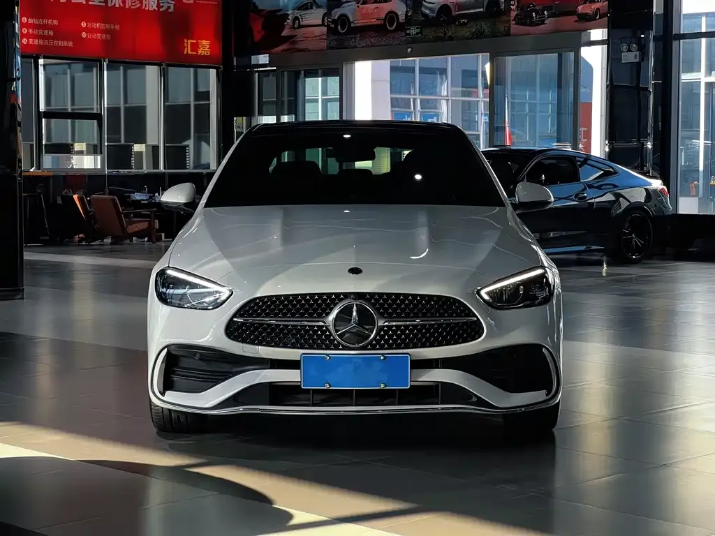 Mercedes-Benz C-Class 2023 из CN, фото 2