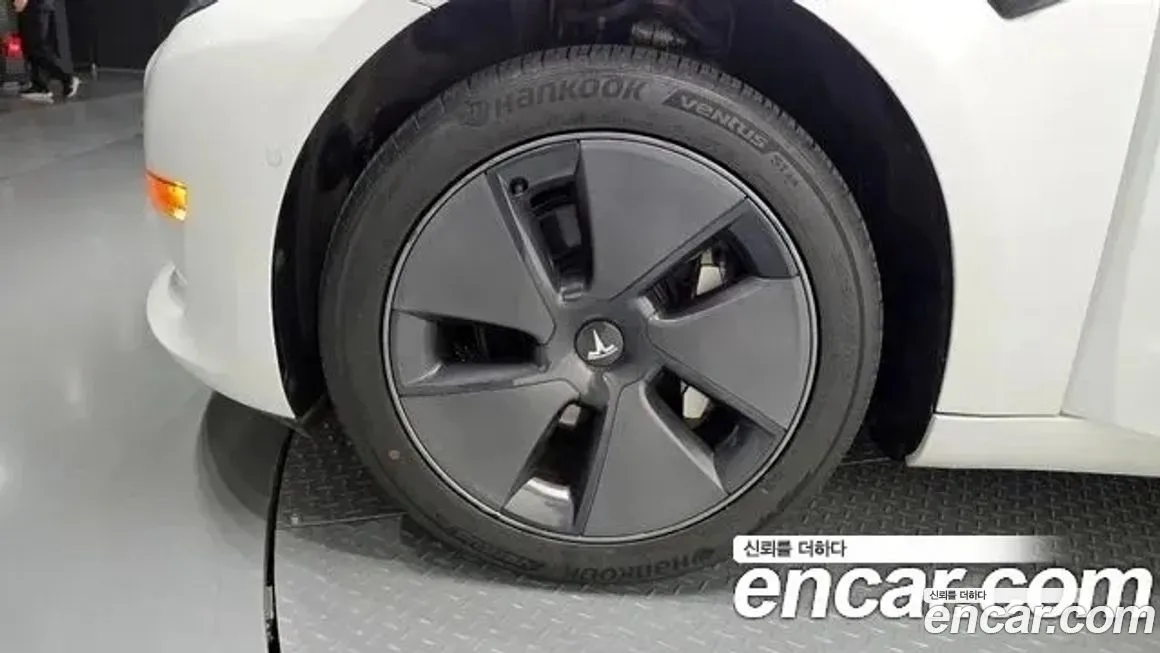 Tesla Model 3 2021 из KR, фото 7