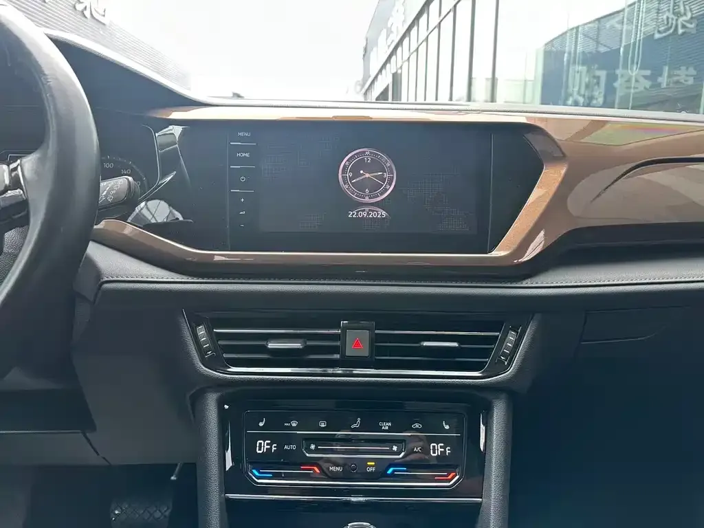 Volkswagen Tharu 2021 из CN, фото 8