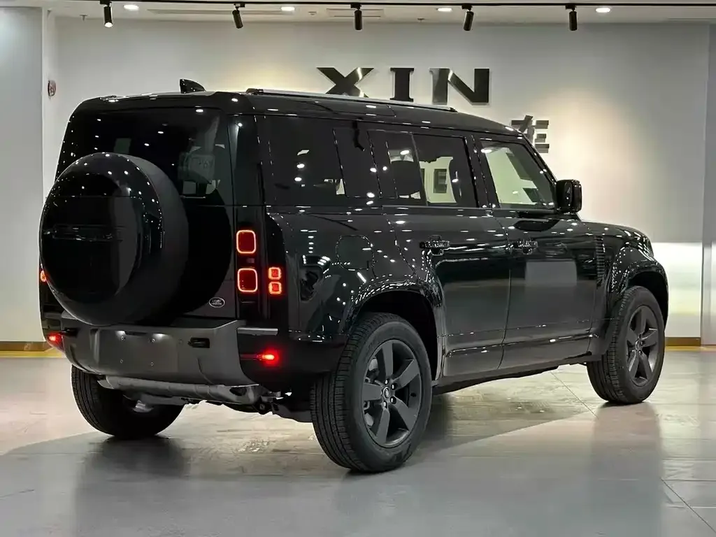 Land Rover Defender 2025 из CN, фото 7
