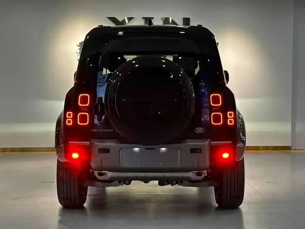 Land Rover Defender 2025 из CN, фото 8