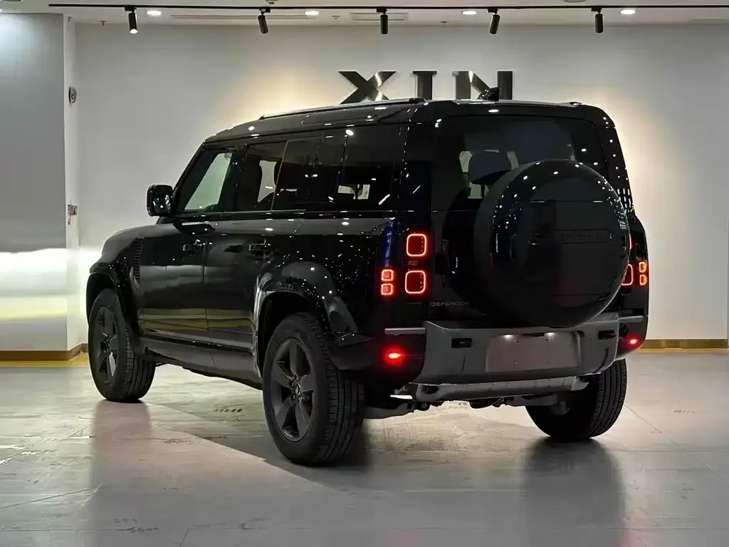 Land Rover Defender 2025 из CN, фото 9