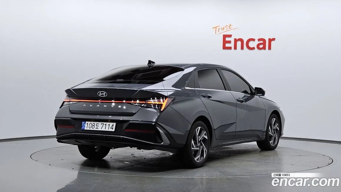 Hyundai AVANTE — фото 2