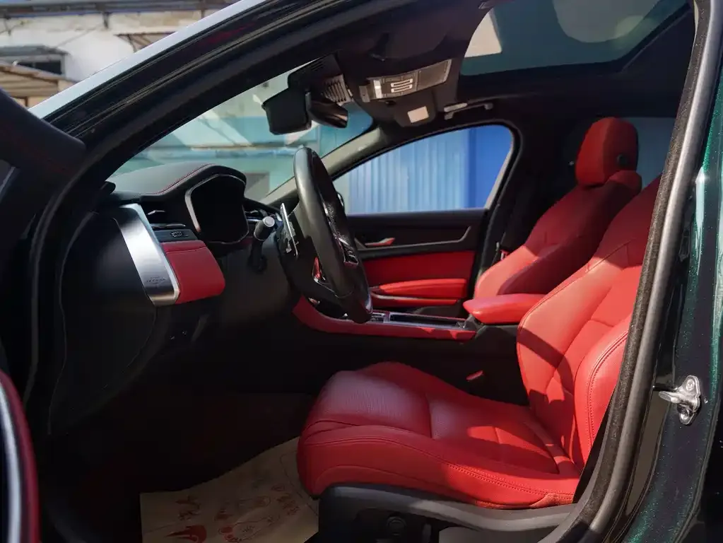 Jaguar XFL 2023 из CN, фото 4