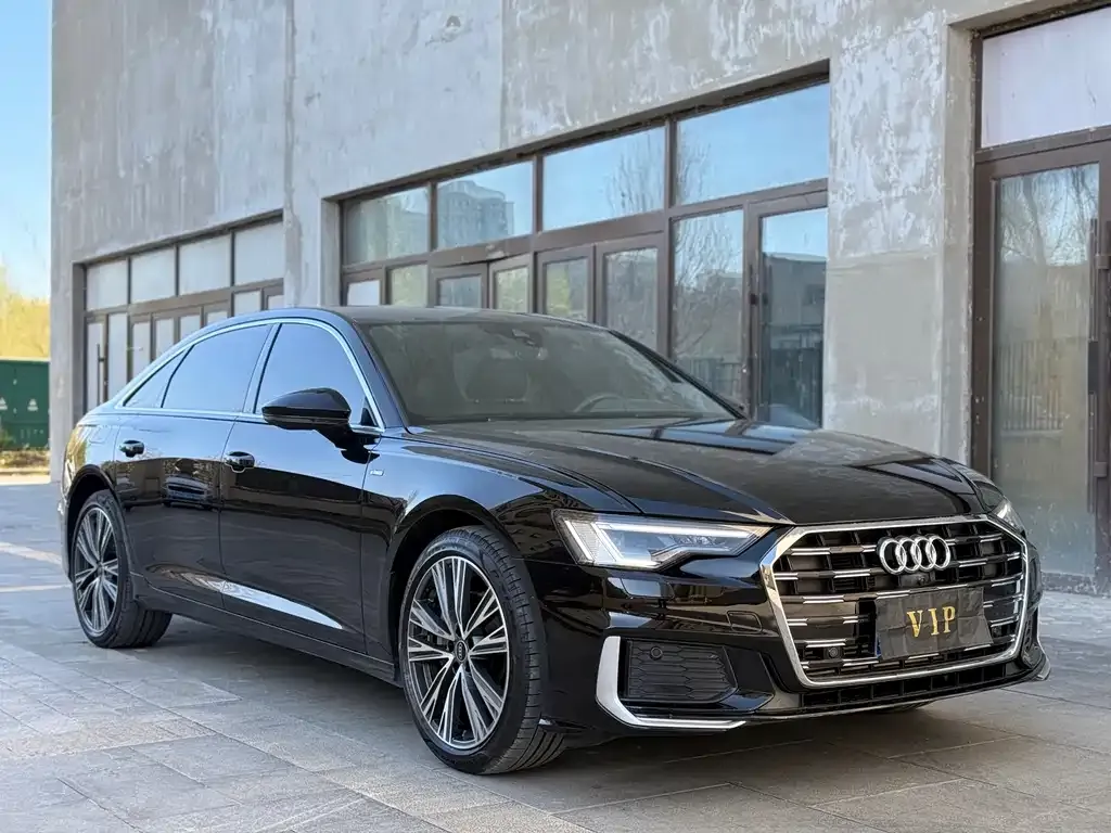Audi A6L — фото 2