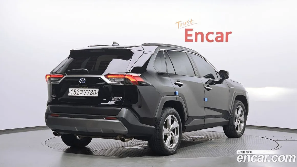 Toyota RAV4 2021 из KR, фото 2