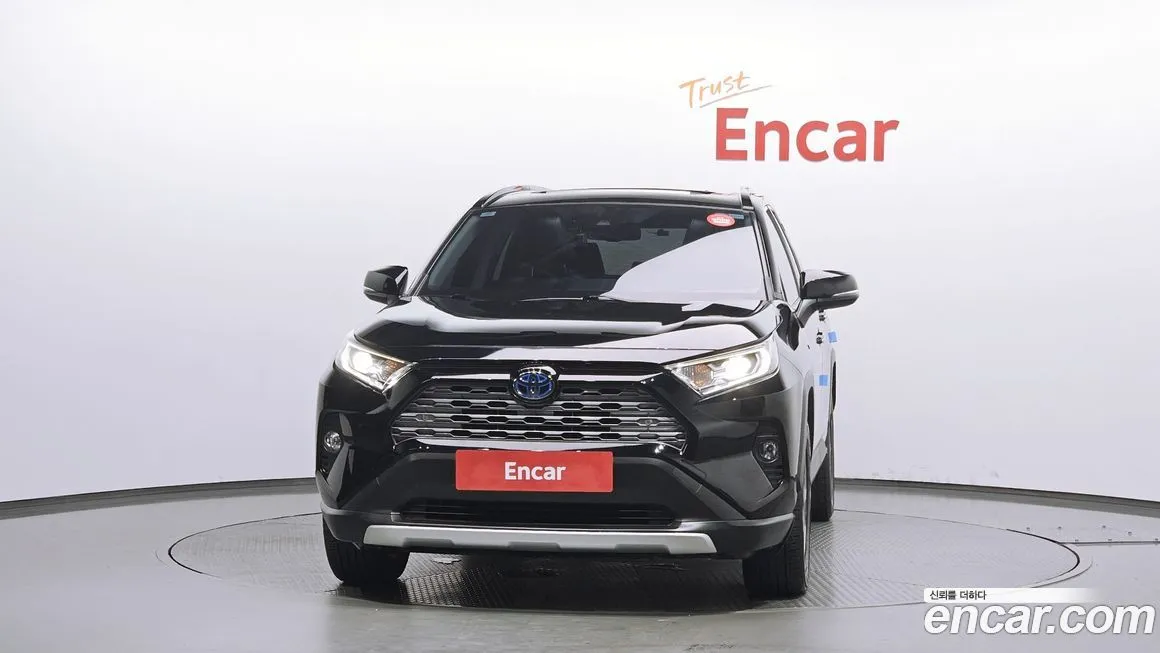 Toyota RAV4 2021 из KR, фото 3