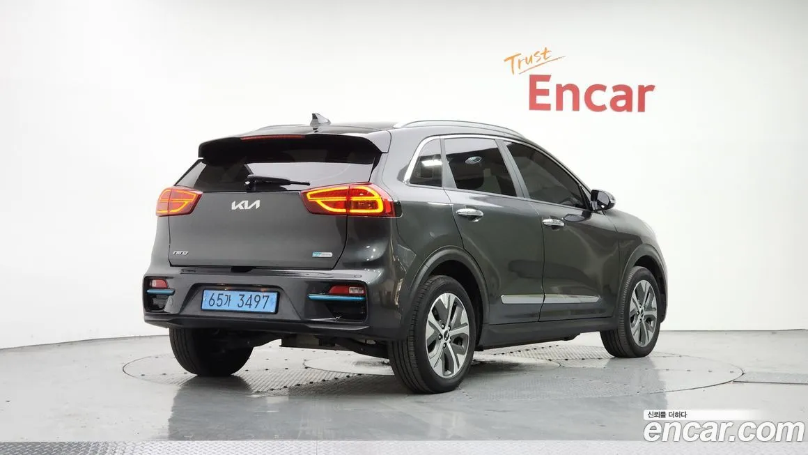 Kia Niro — фото 2