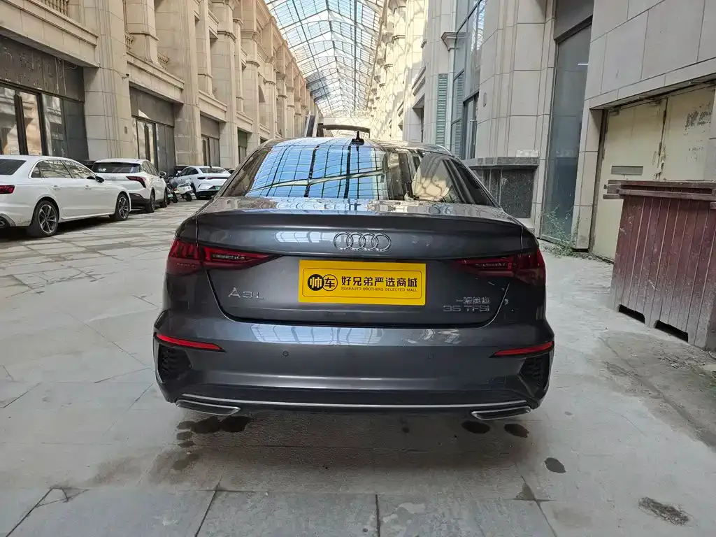Audi A3 2023 из CN, фото 4