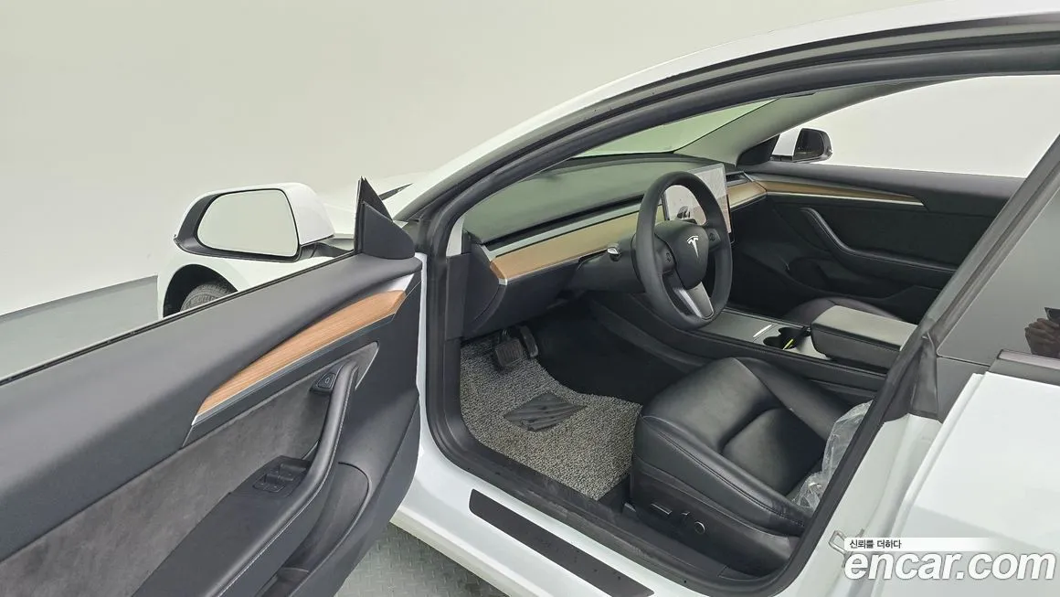 Tesla Model 3 2021 из KR, фото 10
