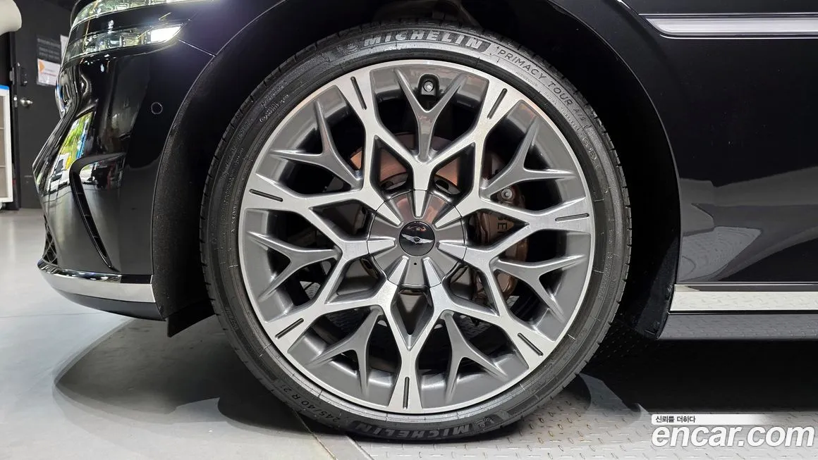 Genesis G90 — фото 5