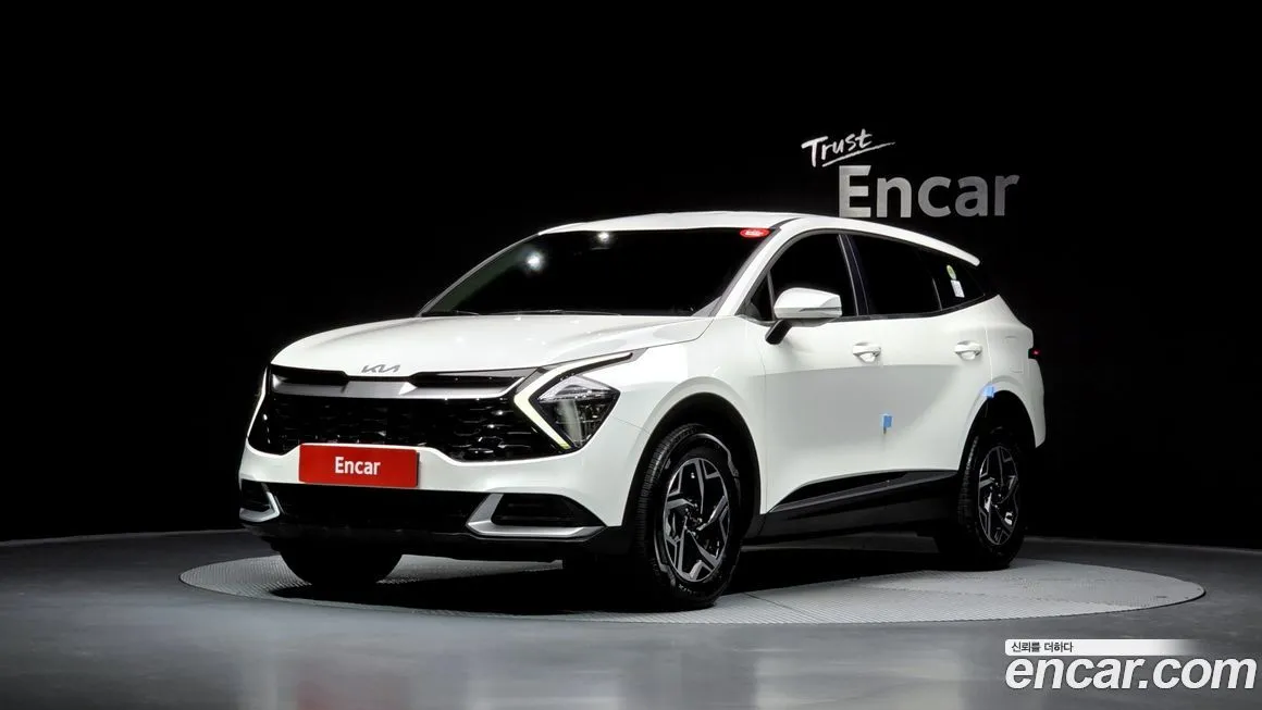 Kia Sportage — фото 1