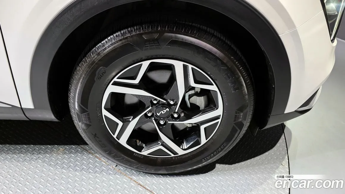 Kia Sportage — фото 5