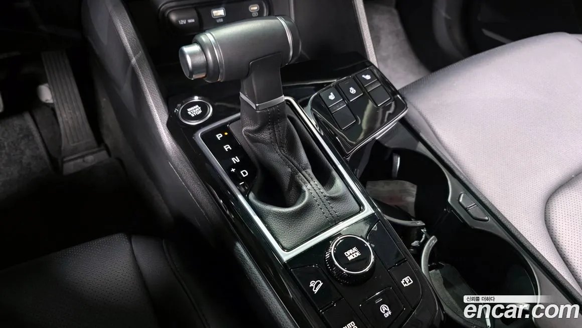 Kia Sportage — фото 9