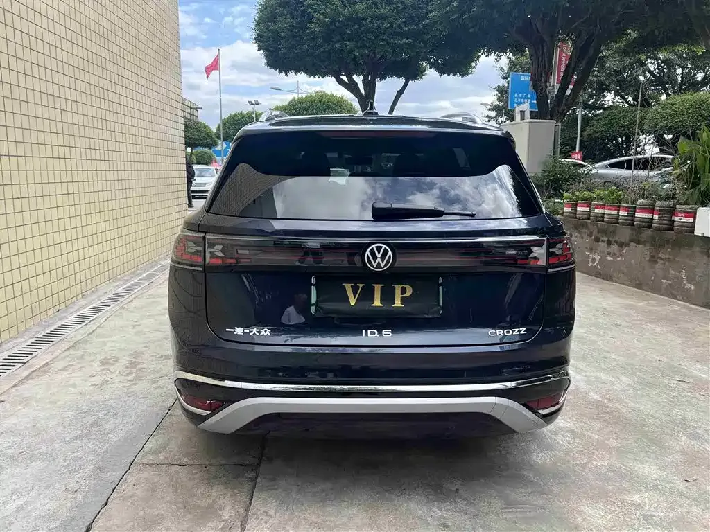 [object Object] ID.6 Crozz 2023 из CN, фото 4
