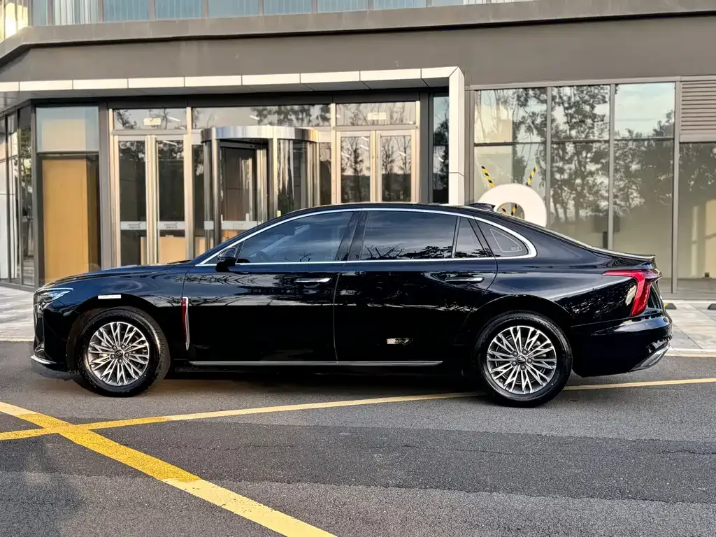 Hongqi H5 2024 из CN, фото 10