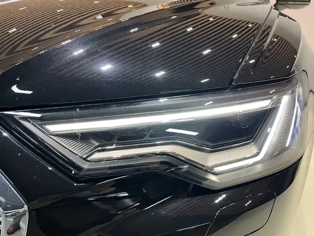 Audi A6L 2023 из CN, фото 6