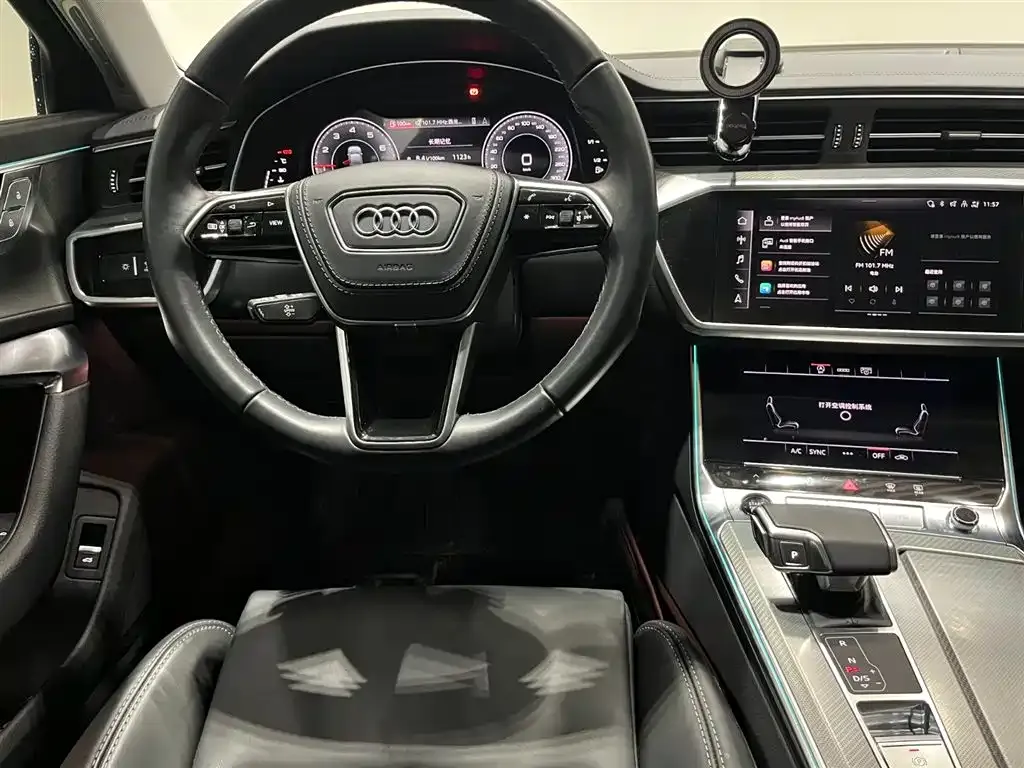 Audi A6L 2023 из CN, фото 9
