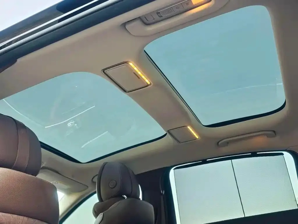 [object Object] E-Class 2022 из CN, фото 9