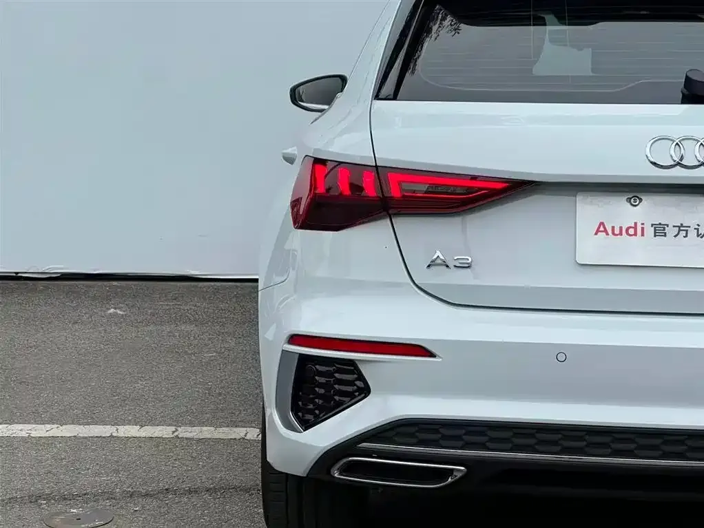 Audi A3 2024 из CN, фото 10