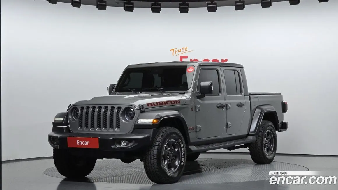 Jeep Gladiator — фото 1