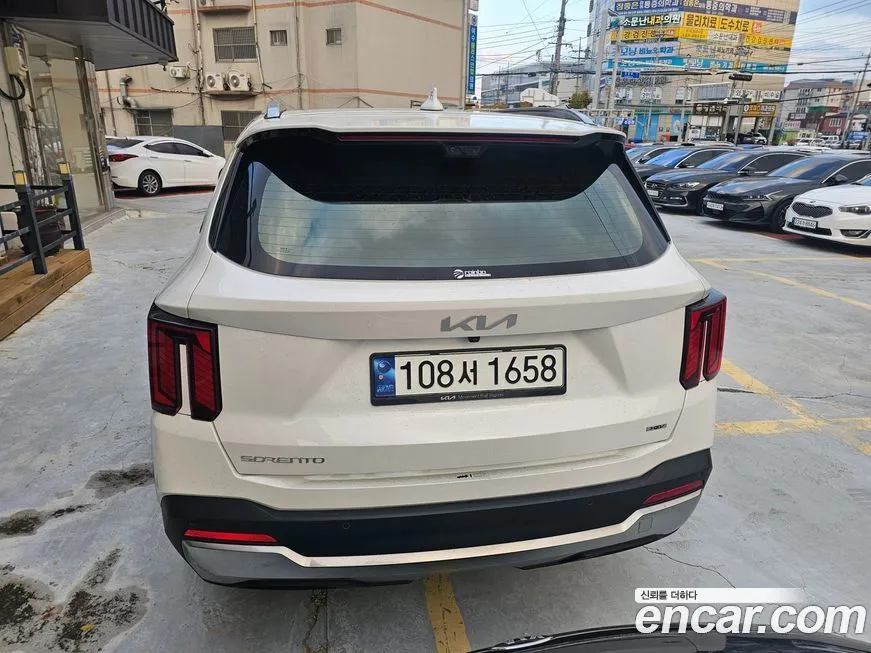 Kia Sorento — фото 4