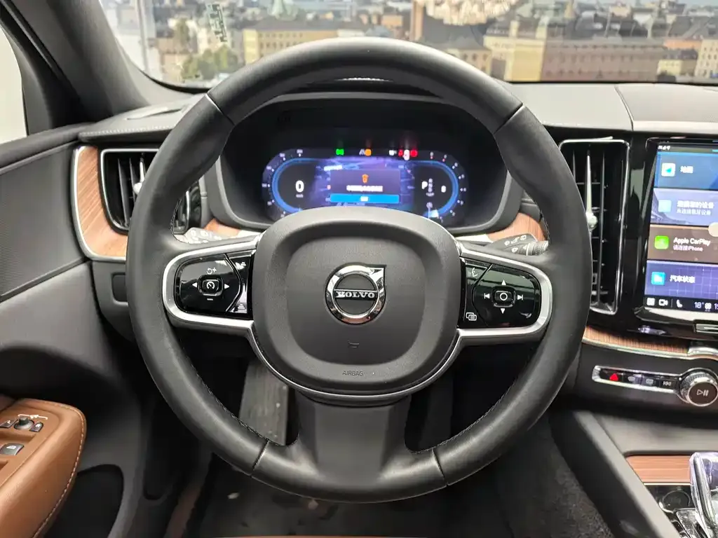Volvo XC60 2025 из CN, фото 4