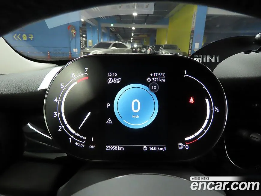 Mini Cooper 2024 из KR, фото 9