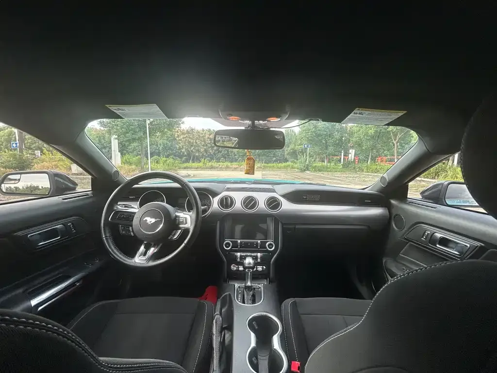 Ford Mustang 2023 из CN, фото 5