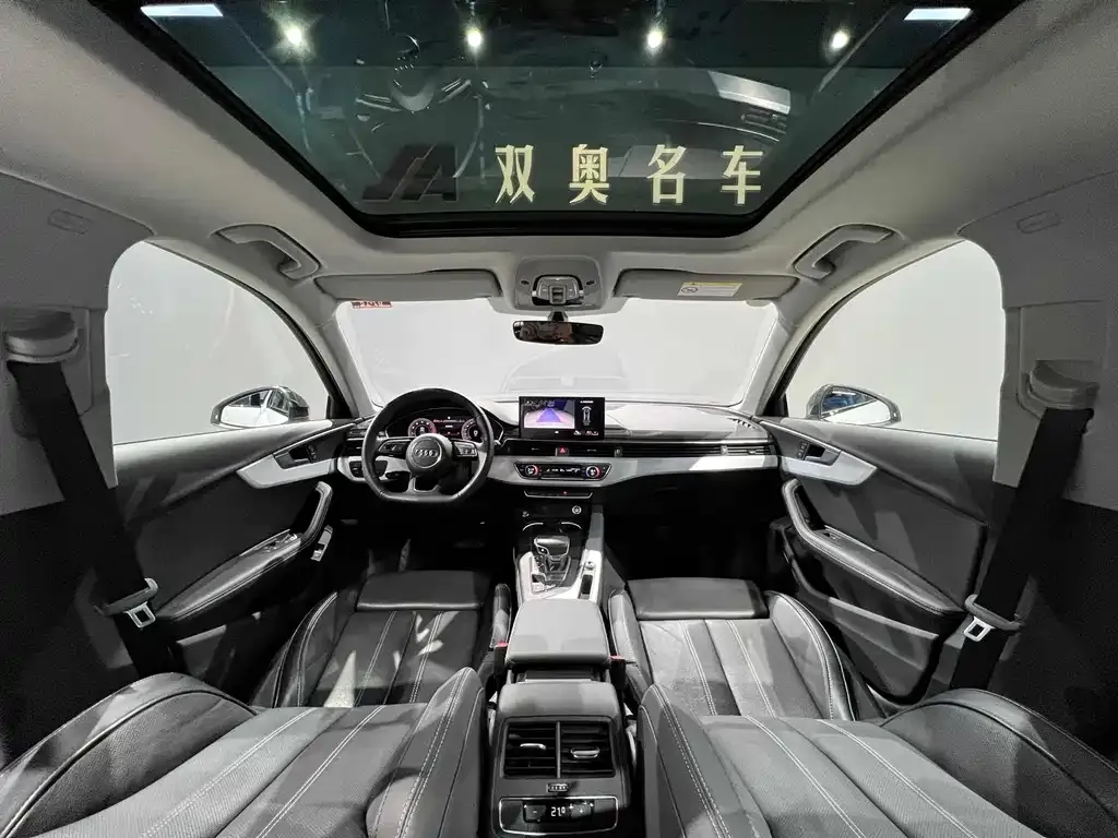 Audi A4L 2023 из CN, фото 6