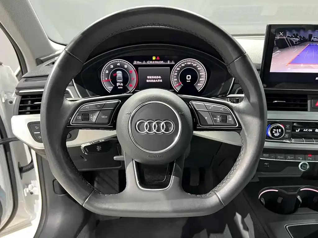 Audi A4L 2023 из CN, фото 7