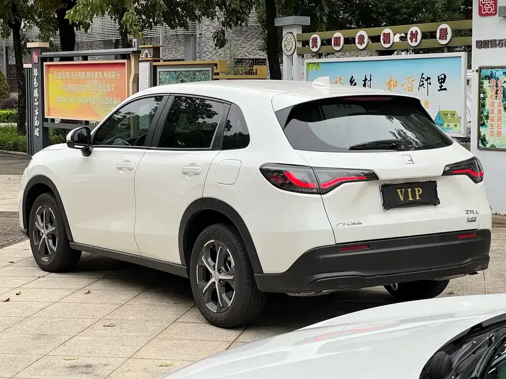 Honda ZR-V 2024 из CN, фото 8