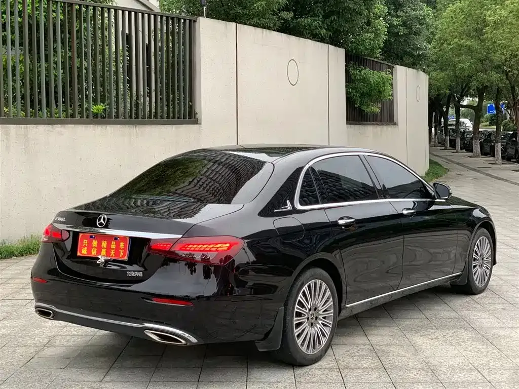 Mercedes-Benz E-Class 2024 из CN, фото 4