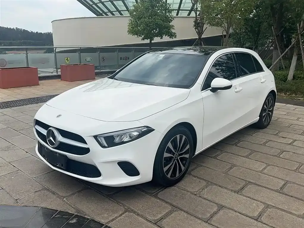 Mercedes-Benz A-Class (Import) 2021 из CN, фото 2