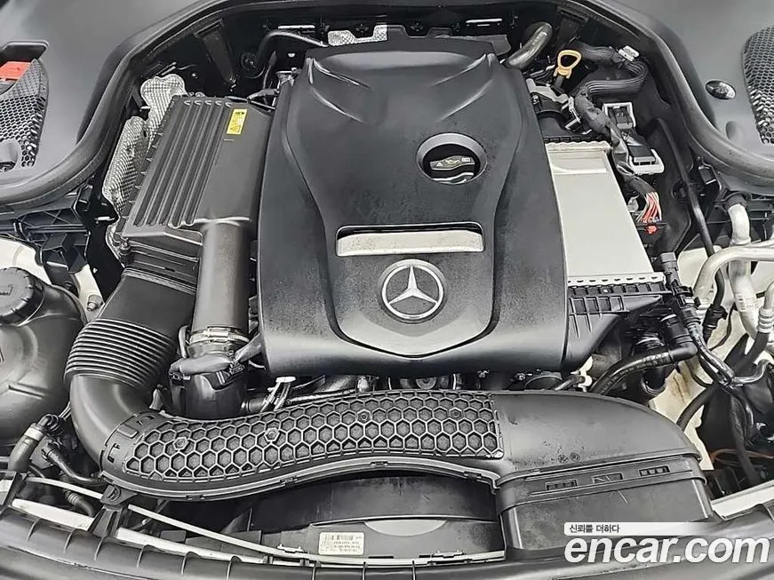 Mercedes-Benz E-Class — фото 5