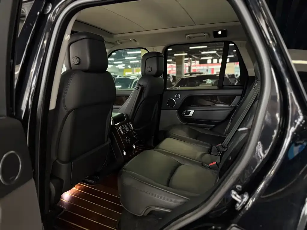 Land Rover Range Rover — фото 10