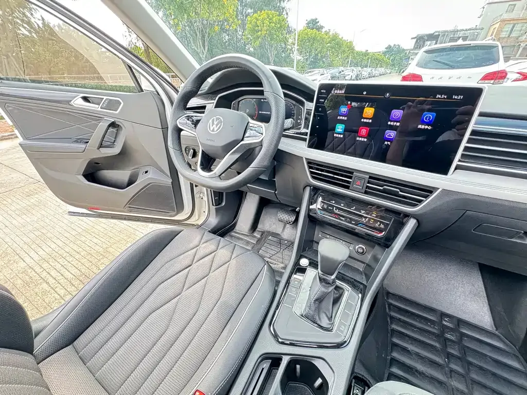 Volkswagen Tiguan L 2023 из CN, фото 9