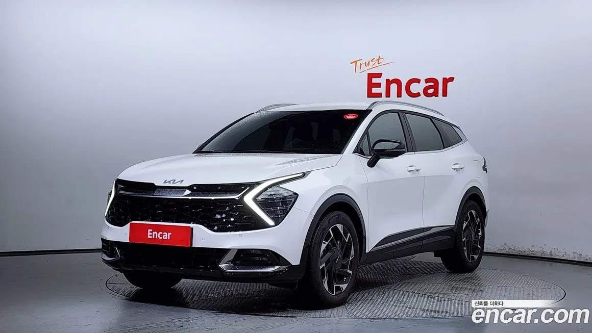 Kia Sportage — фото 1