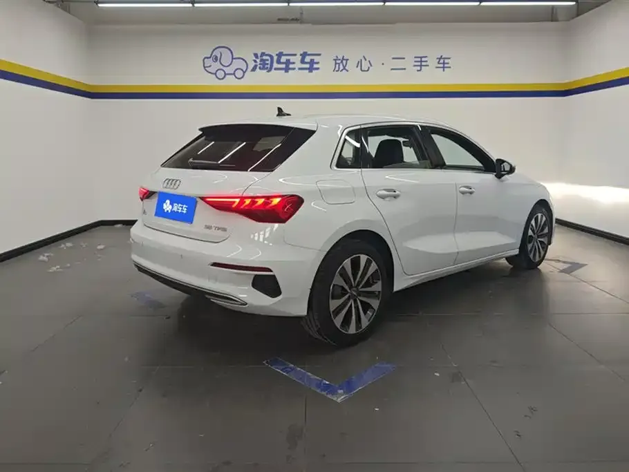 Audi A3 2022 из CN, фото 3