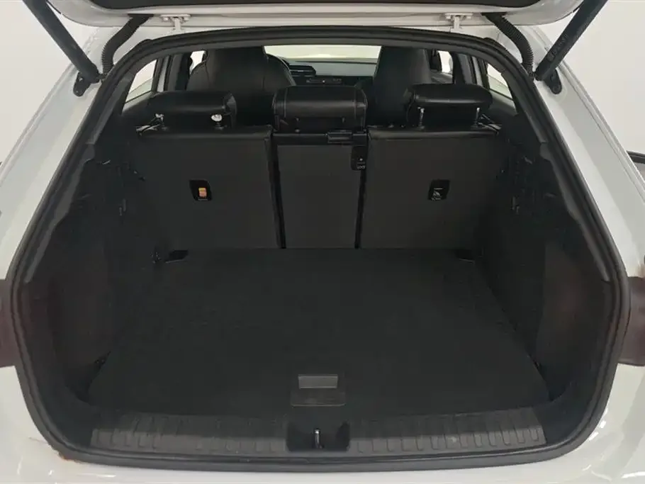 Audi A3 2022 из CN, фото 4