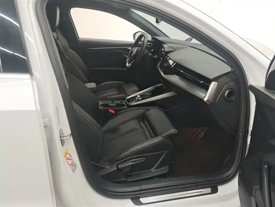 Audi A3 2022 из CN, фото 8