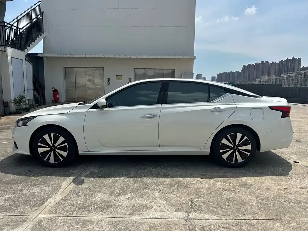 Nissan Teana 2022 из CN, фото 8