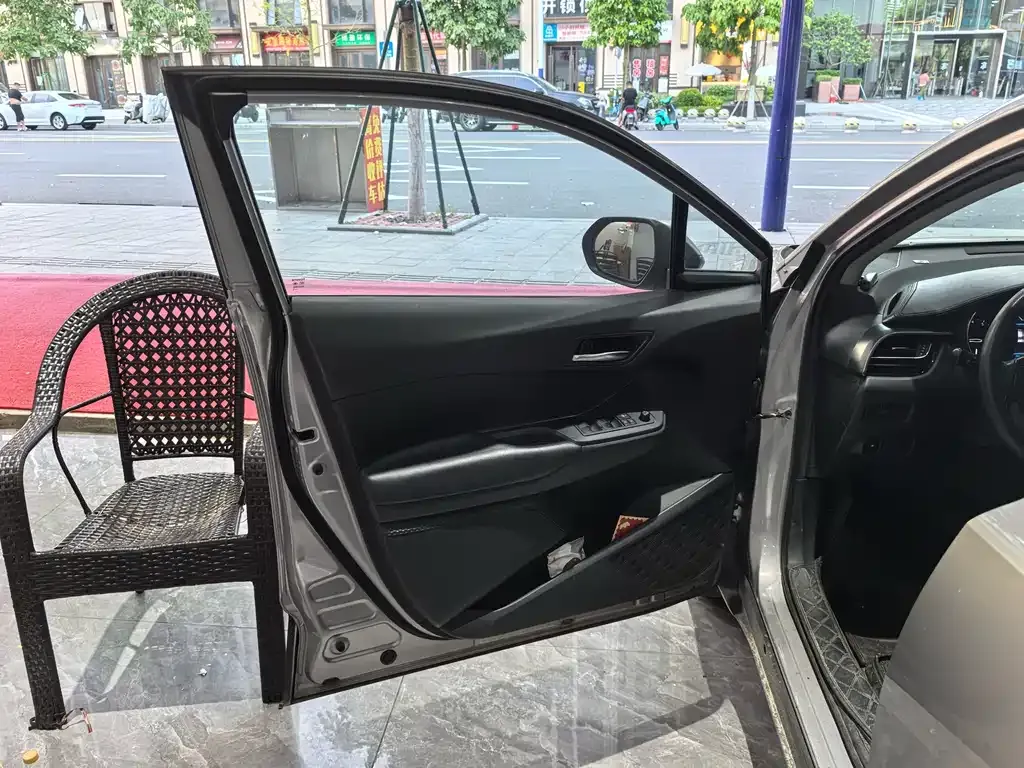 Toyota IZOA 2021 из CN, фото 4