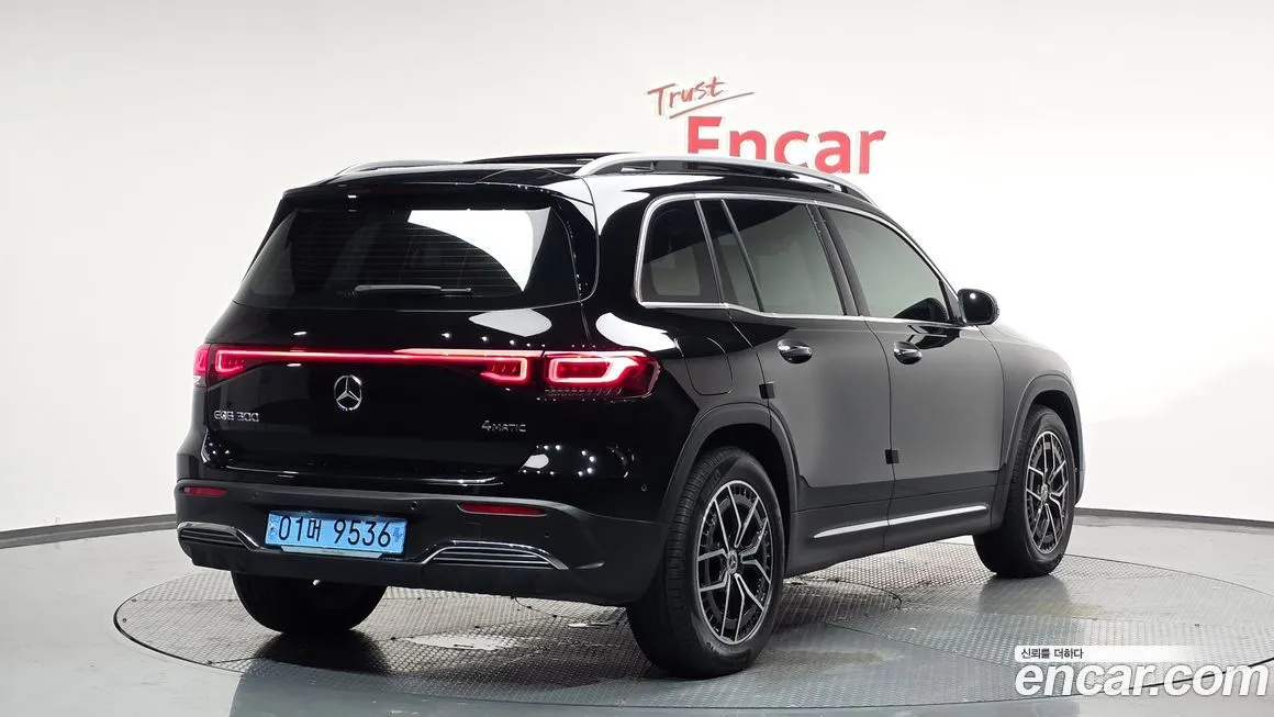 Mercedes-Benz EQB 2023 из KR, фото 2